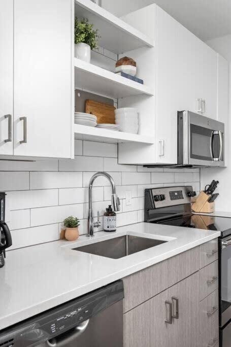 Dream Apartment Near Whole Foods Cozysuites Indianapolis Exterior photo